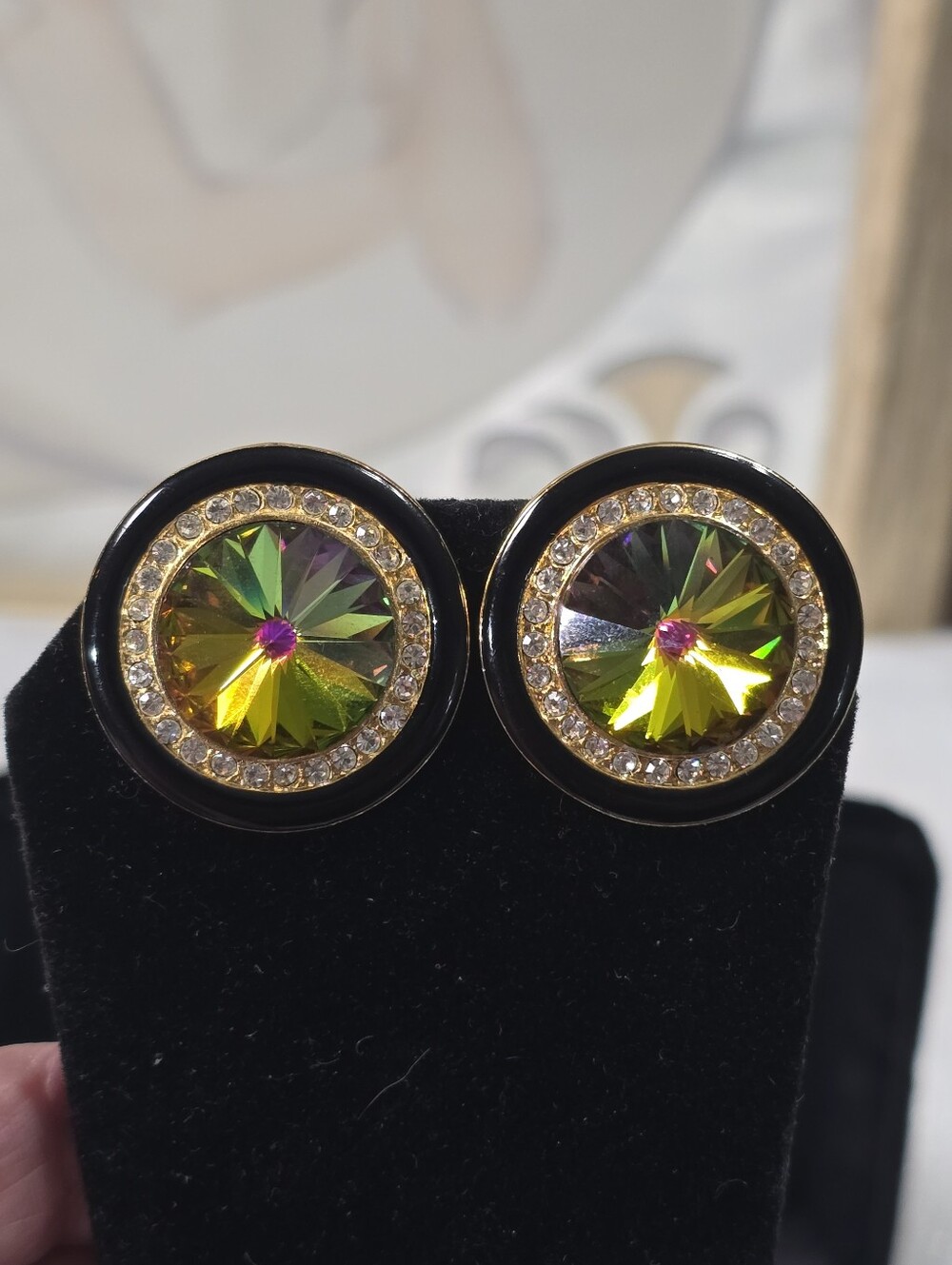 Vintage Crystal Halo Heliotrope Rivoli Clip On Earrings